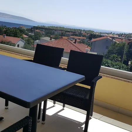 Krajinovic Apartamento Krk Town