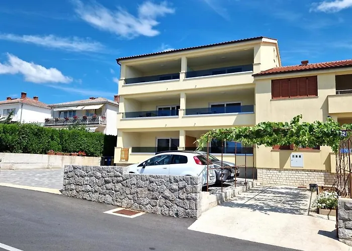 Apartment Krajinovic Krk Town