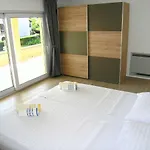 Krajinovic Appartamento Krk Town